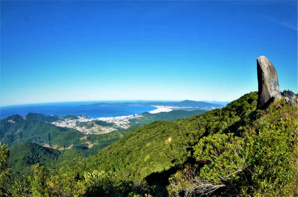 trilhas em itapema morro da gurita