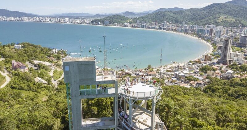 passear de bicicleta em itapema mirante
