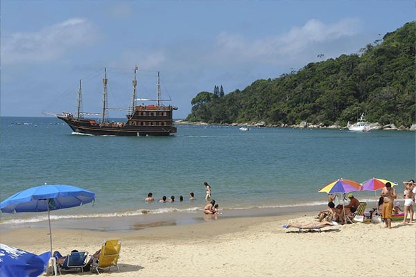 Praia das Laranjeiras